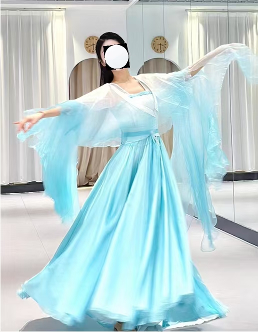 成人古典演出服装