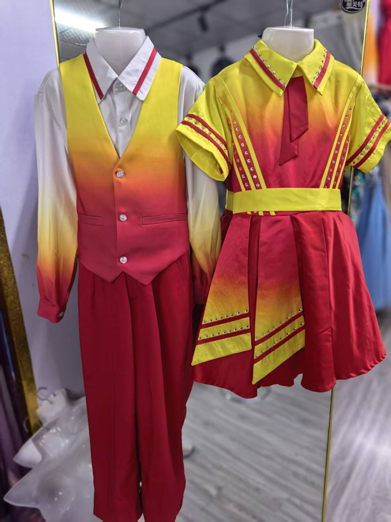 小学生合唱服装