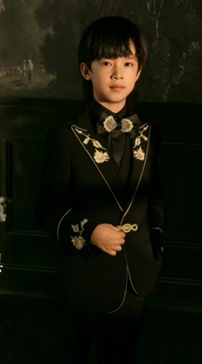 男童礼服