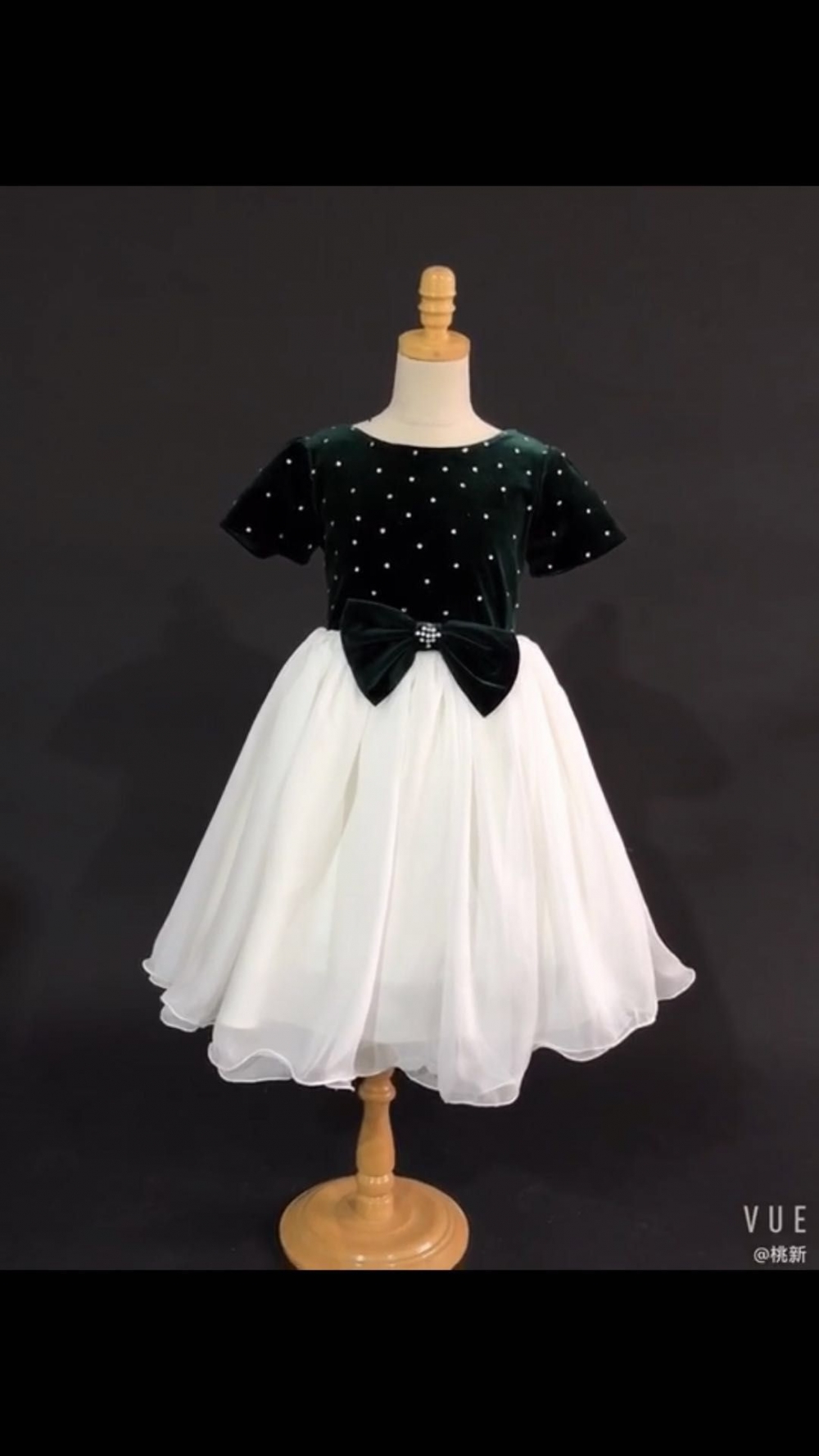 ec5d75353a8acac0af5d58e76309460