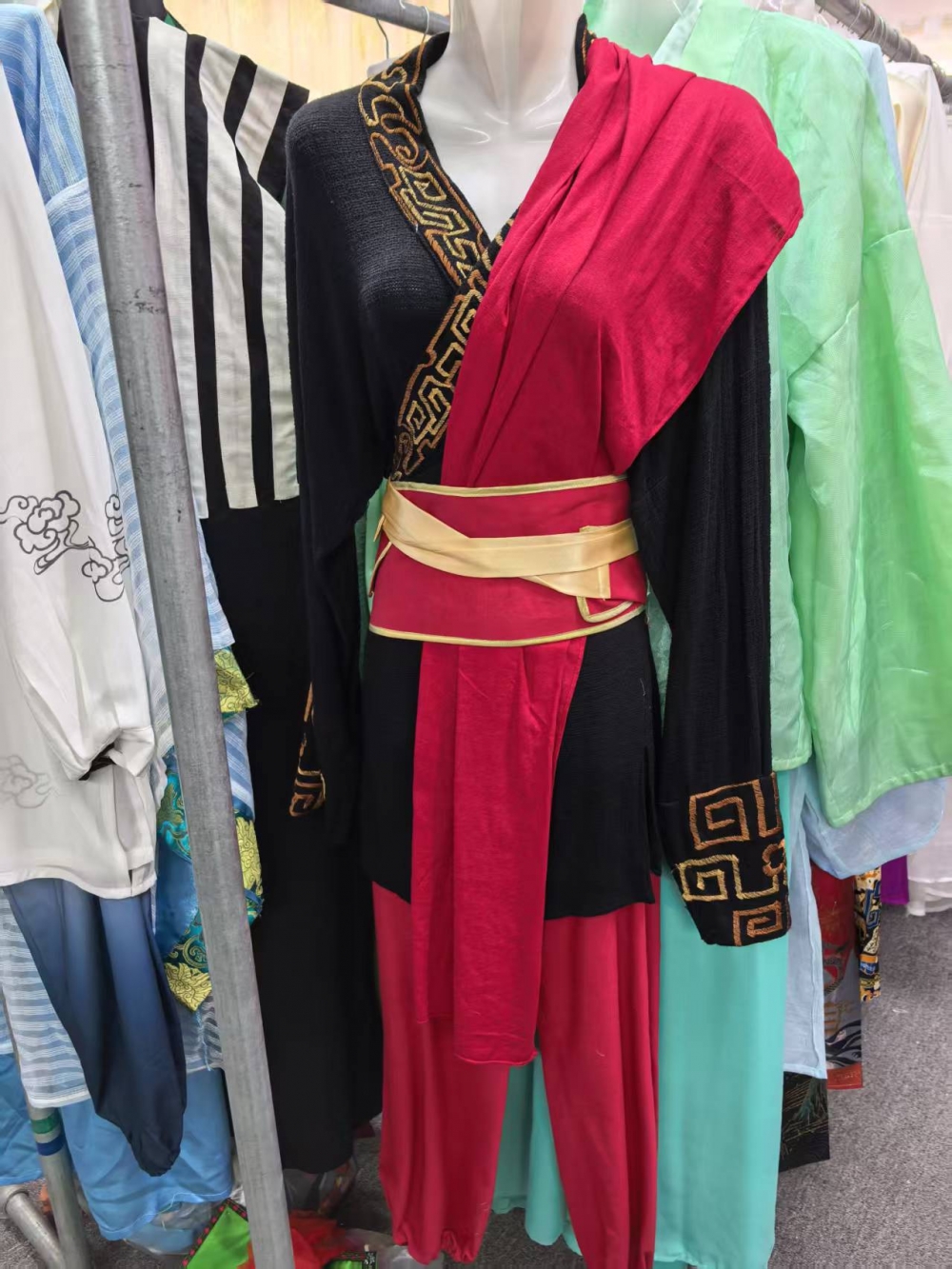 5e39d87f440ad44d302985f5a09368c