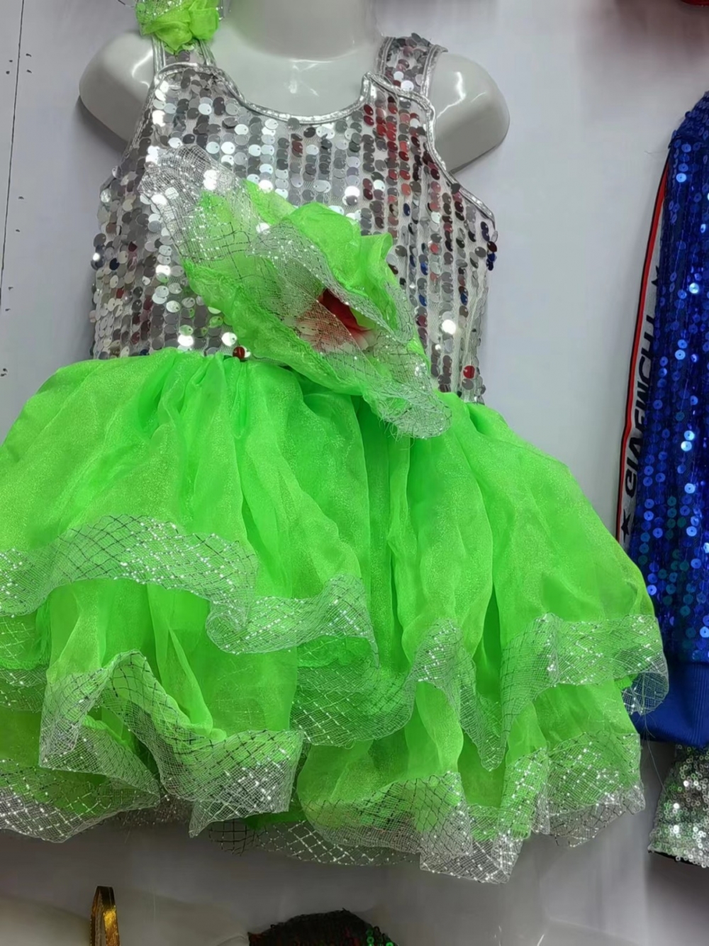 f833e2cf1f4b10f467b4d6f5833ba62